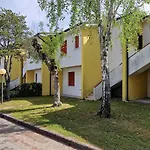 Lovely Flat With Garden In A Residence-beahost Appartement