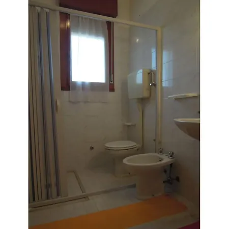 Lovely Flat With Garden In A Residence-beahost Bibione