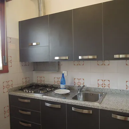 Lovely Flat With Garden In A Residence-beahost *