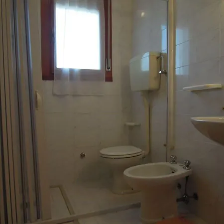 Lovely Flat With Garden In A Residence-beahost * 비비오네