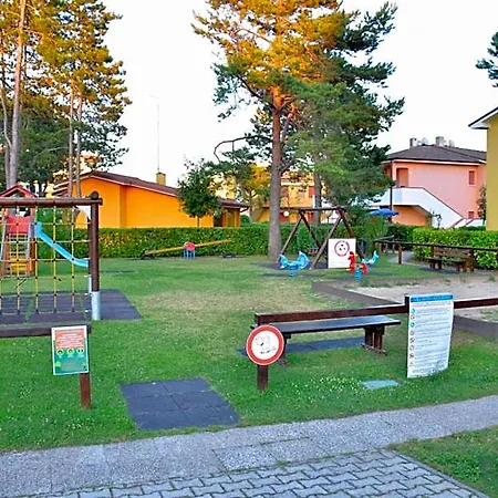 Διαμέρισμα Lovely Flat With Garden In A Residence-beahost