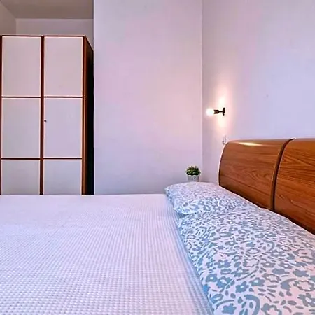 Lovely Flat With Garden In A Residence-beahost Apartment *