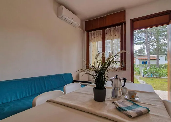 Lovely Flat With Garden In A Residence-beahost *