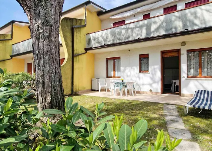 Lovely Flat With Garden In A Residence-beahost Appartamento